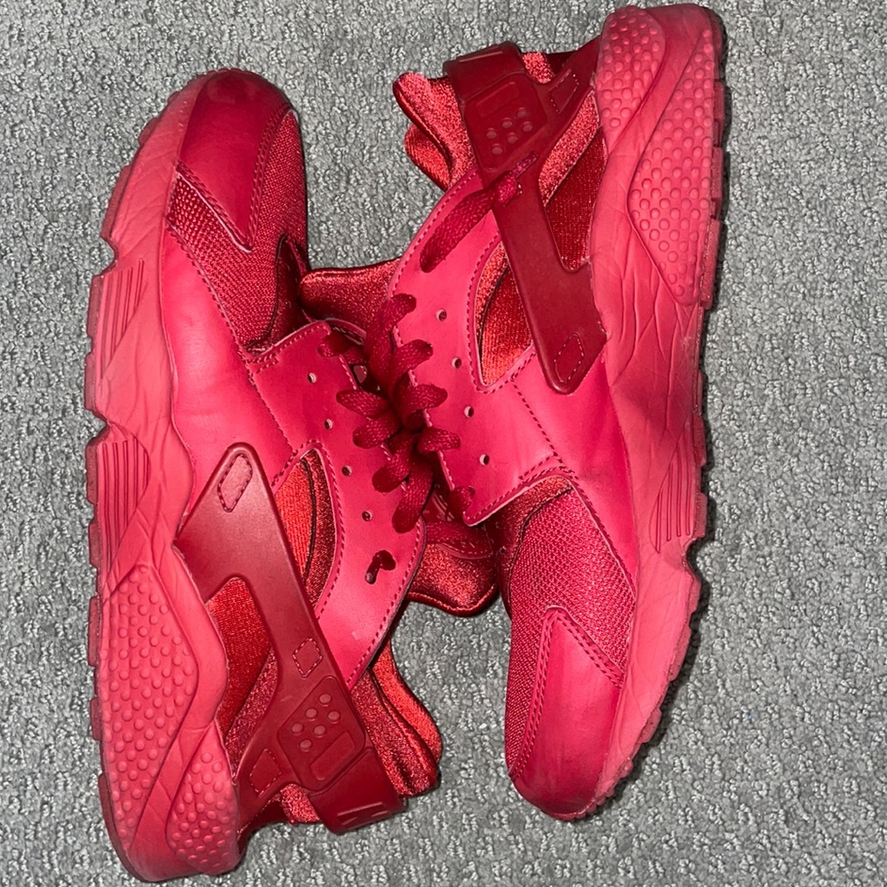 Red Air Huarache